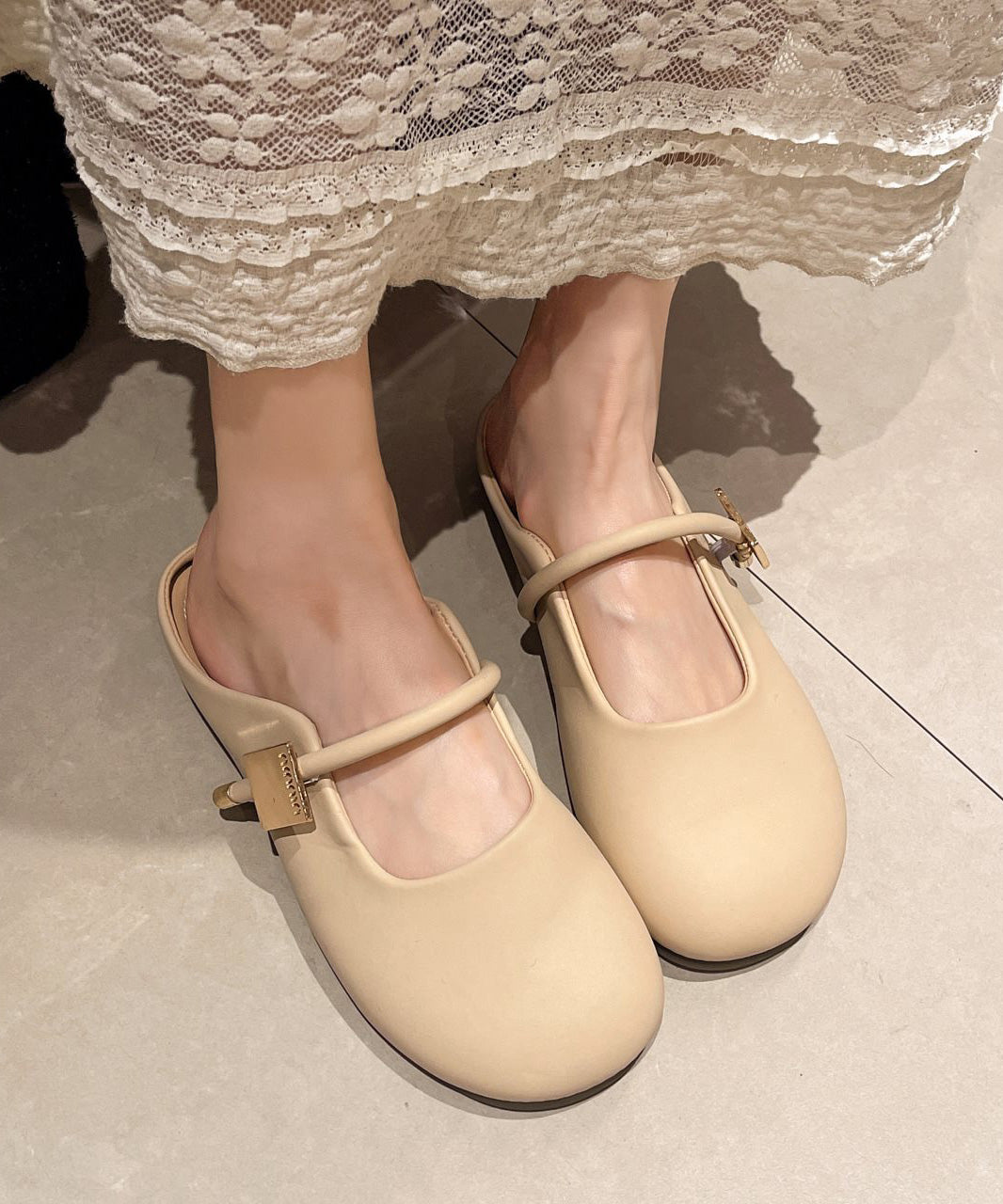 Chic Orthopedic Sandals with Unique Design