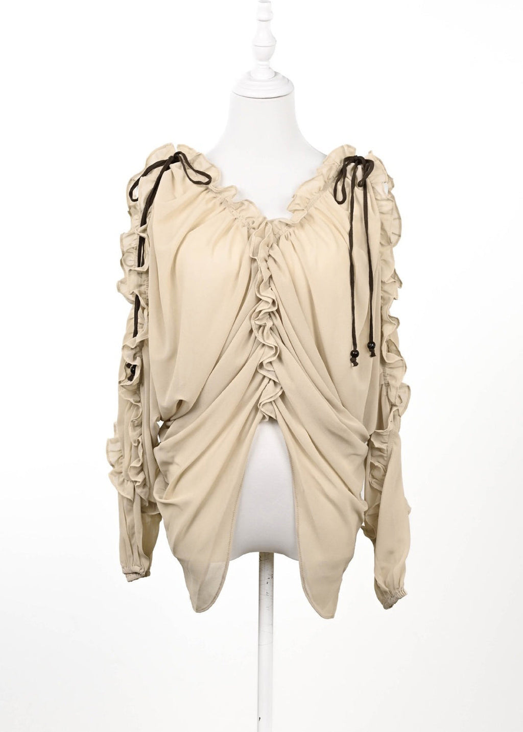 Effortlessly Elegant Top with a Timeless Design