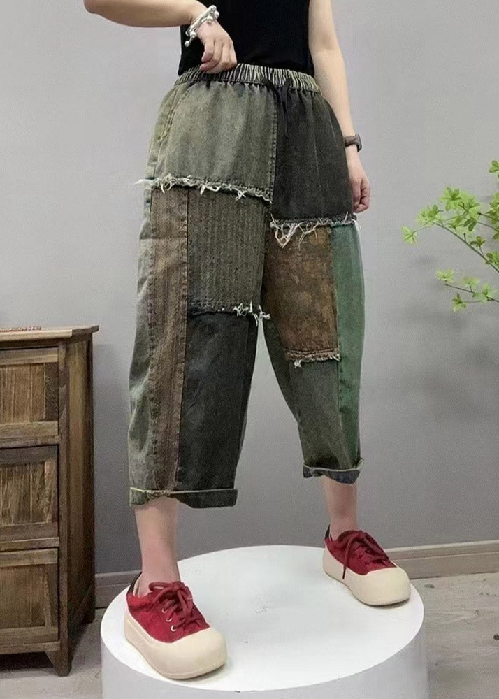 Effortlessly Elegant Pants with a Timeless Design