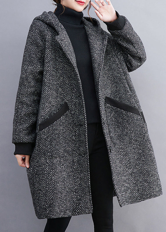 Gracefully Styled Coat for Any Occasion