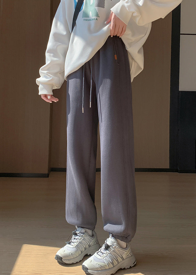 Classic Vintage Pants with a Flattering Fit
