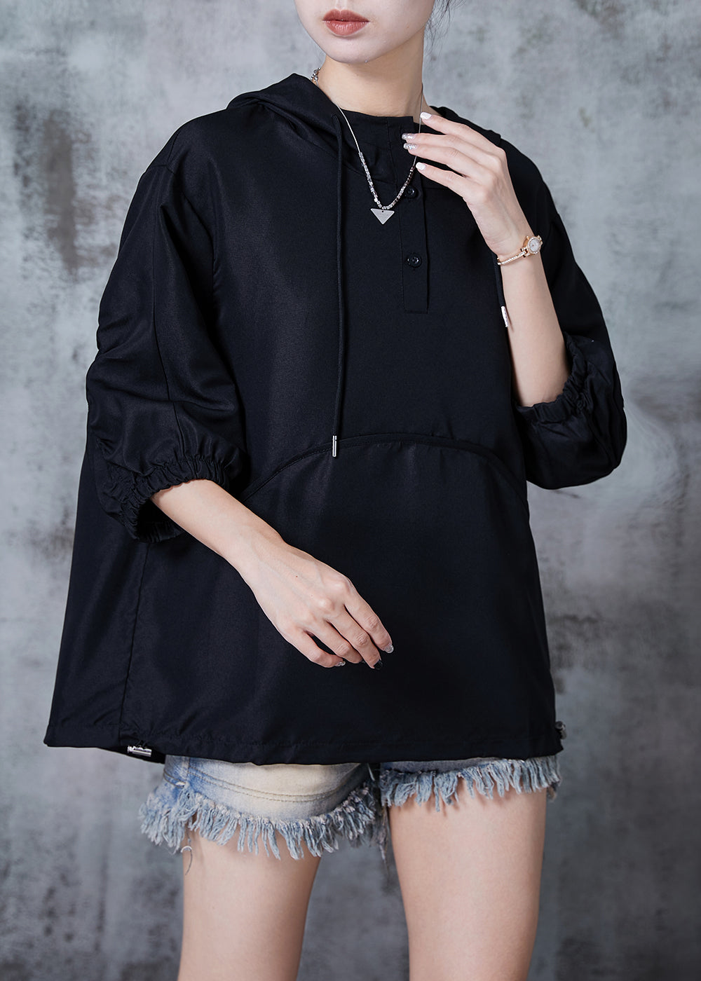 Beautifully Finished Pullover in a Timeless Design