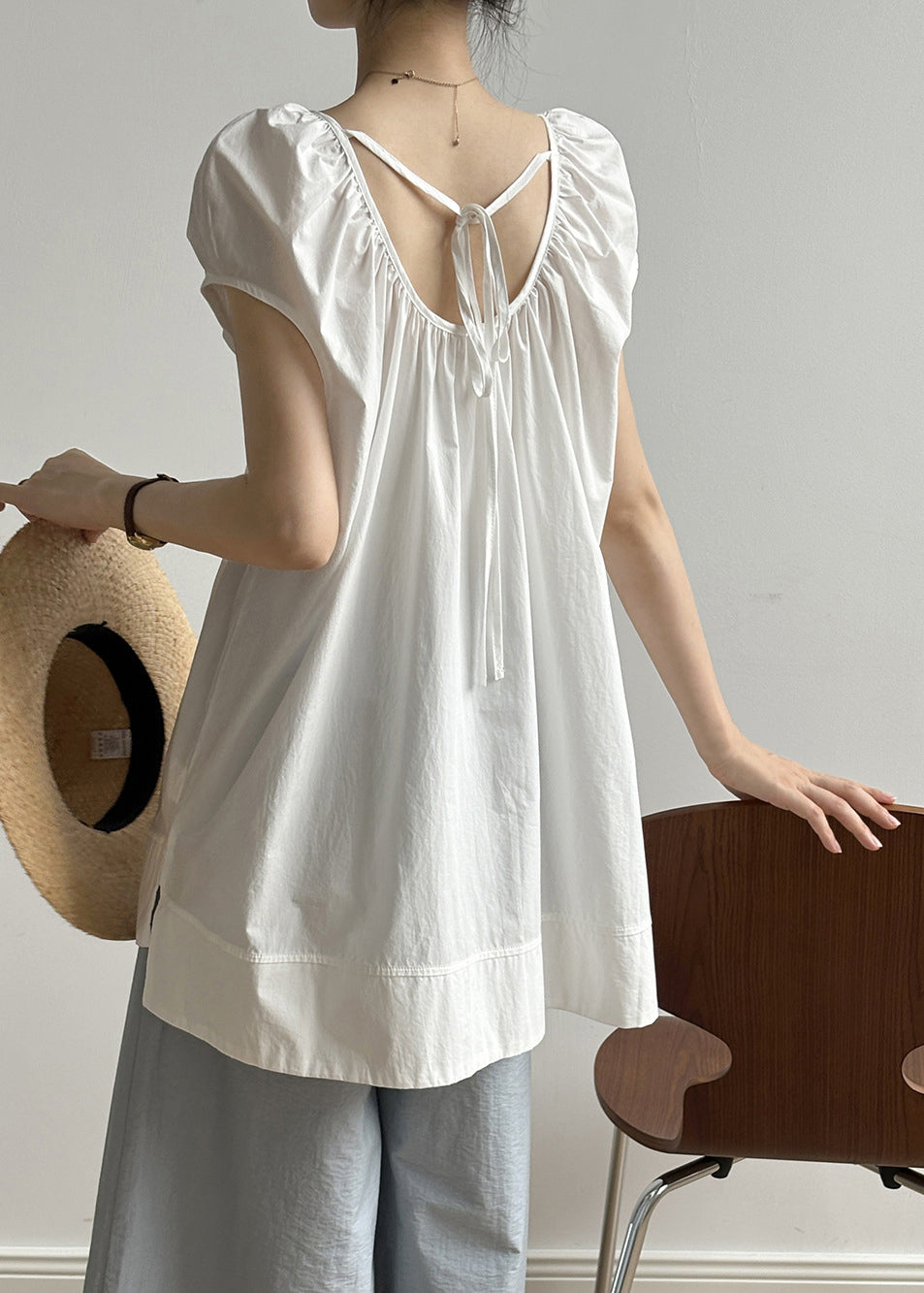 Classic Vintage & Enduringly Stylish Top