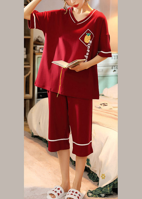 Casually Elegant Garment with a Refined Edge