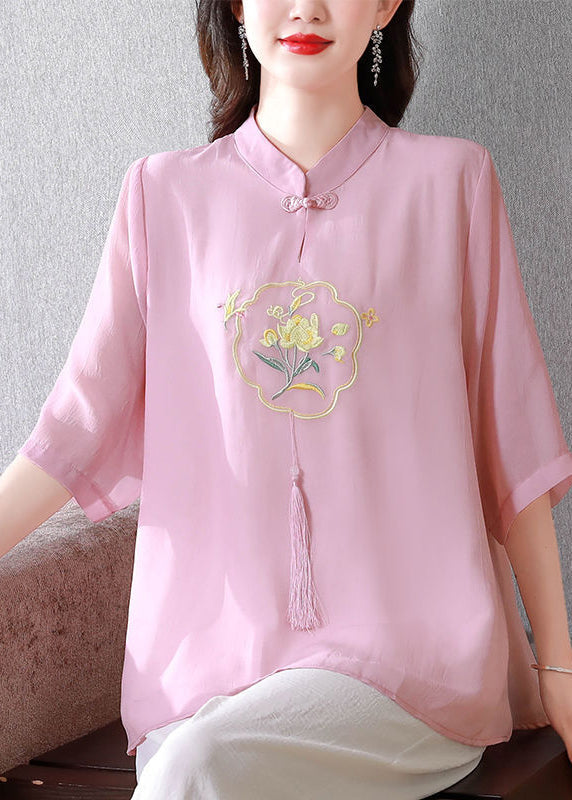 Polished Blouse with an Effortless Classic Look