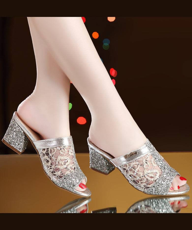 Chic Orthopedic Sandals with Unique Design