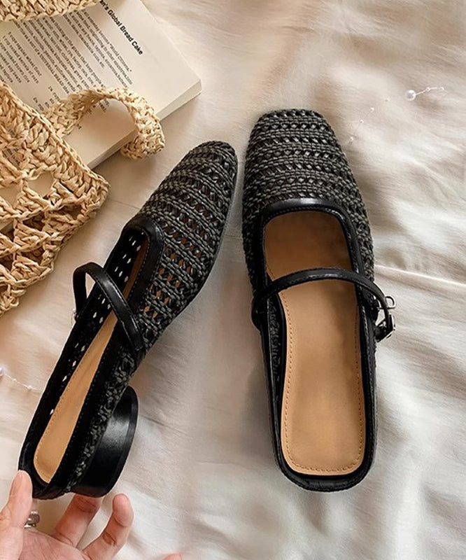 Graceful Orthopedic Sandals for Modern Look