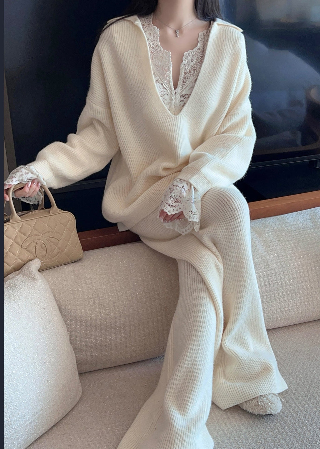 Beautifully Crafted Sweater in a Classic Style