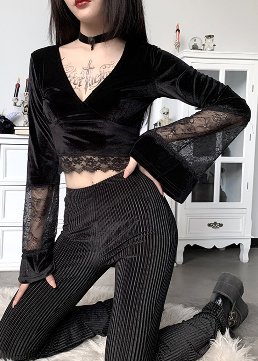 Polished Top with an Effortless Classic Look