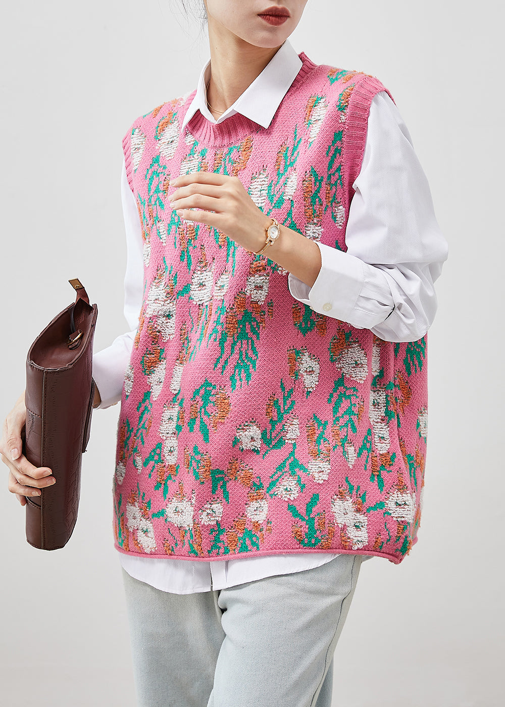Gracefully Styled Pullover for Any Occasion