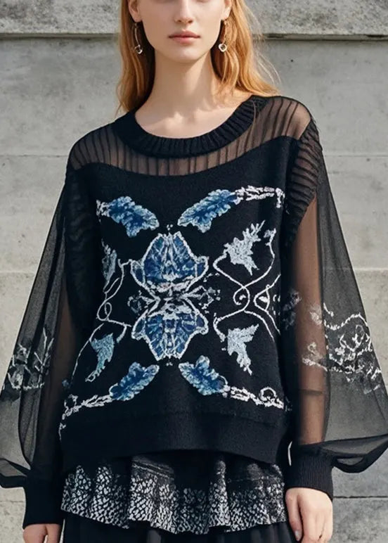 Classic Vintage Sweater with a Flattering Fit