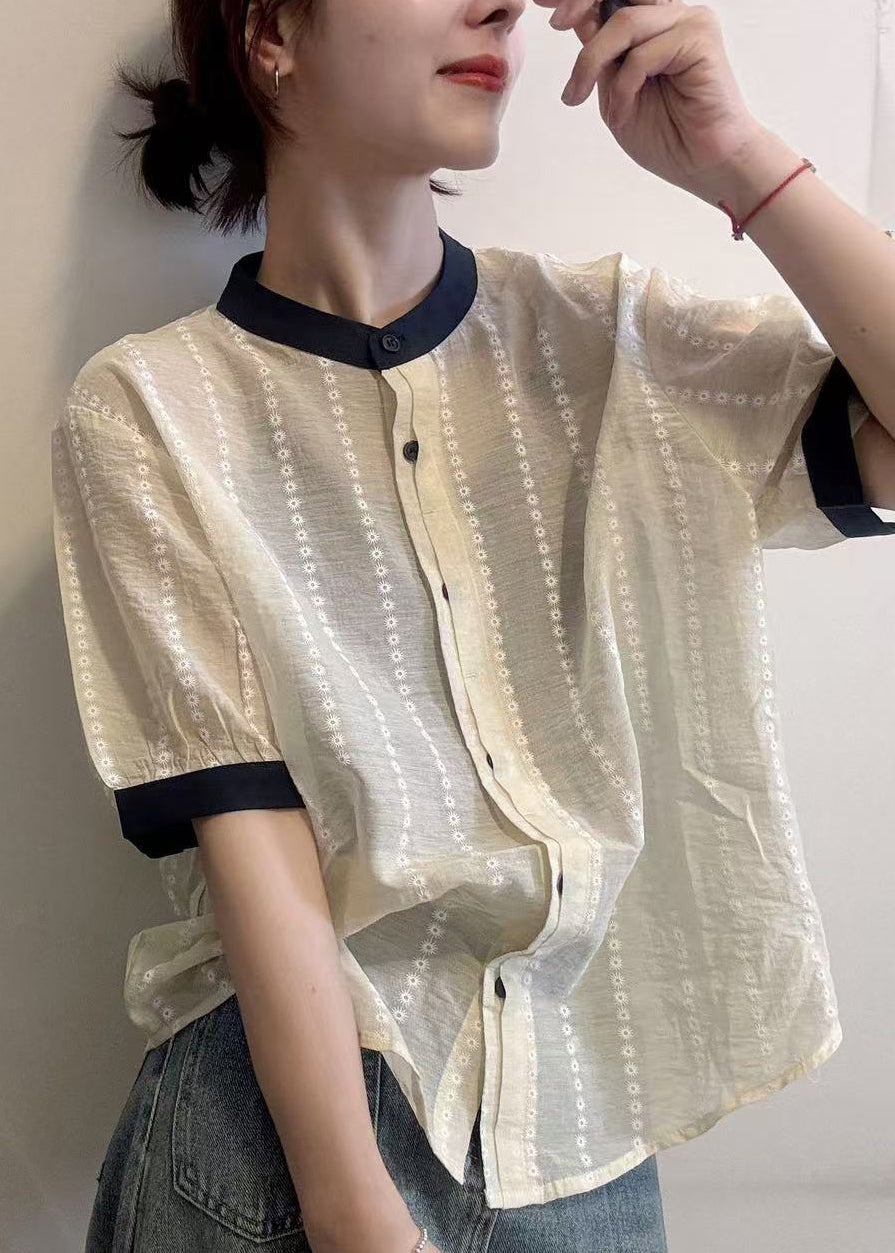 Well Tailored Shirt with a Graceful Silhouette
