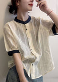 Well Tailored Shirt with a Graceful Silhouette