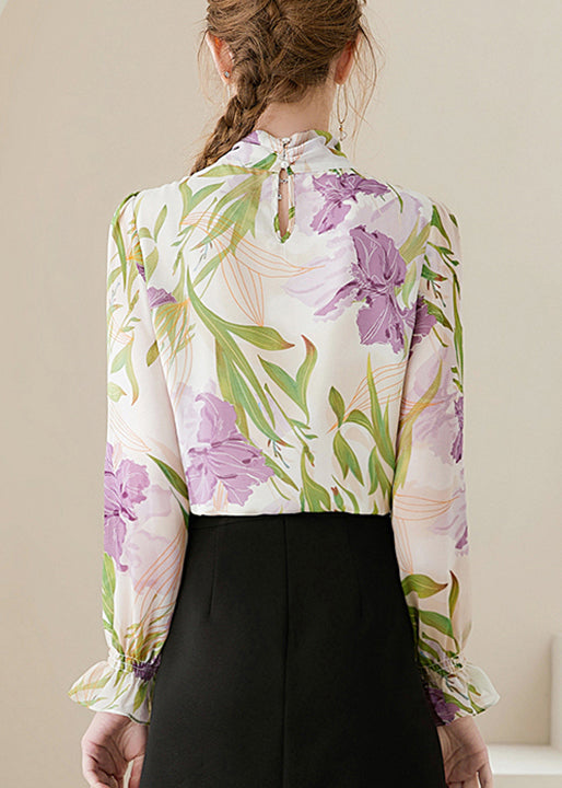 Beautifully Crafted Blouse in a Classic Style