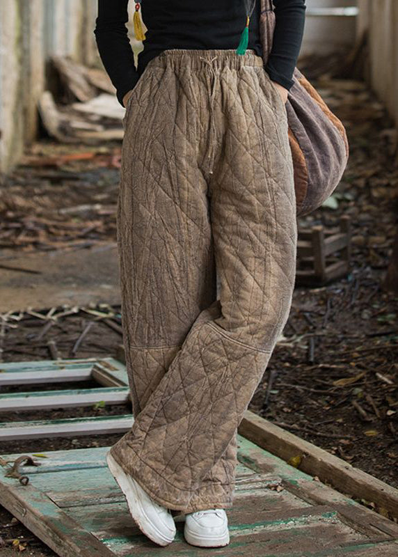Well Tailored Pants with a Graceful Silhouette
