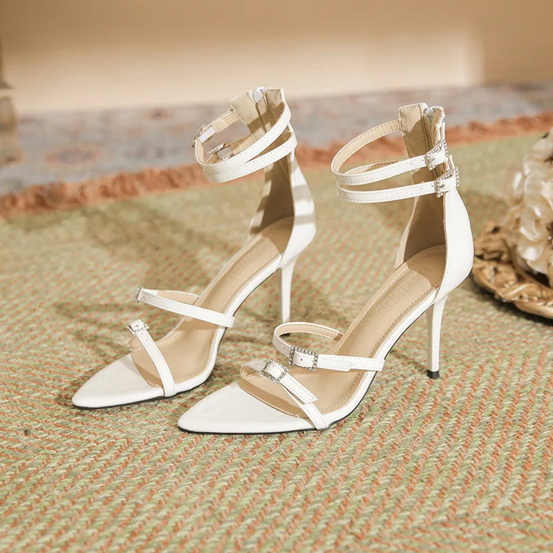 Graceful Orthopedic Sandals for Modern Look