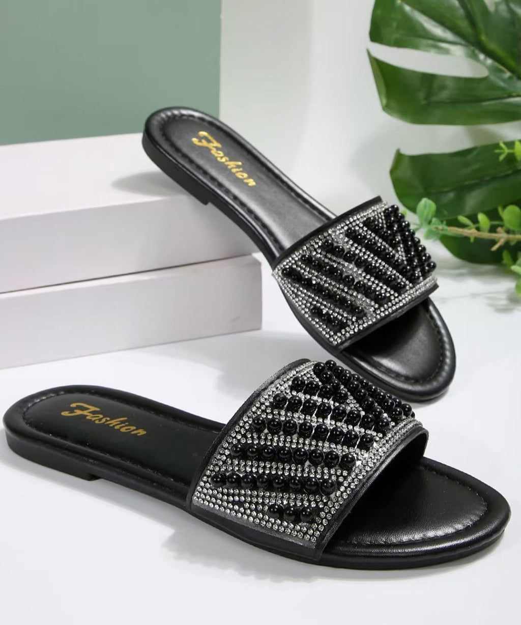 Graceful Orthopedic Sandals for Modern Look