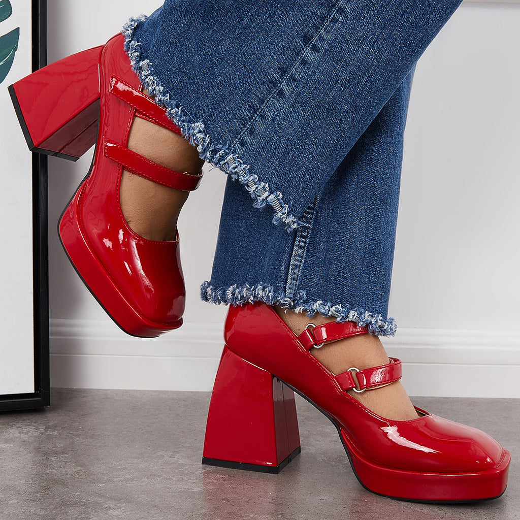 Classic Orthopedic Pumps with Timeless Style