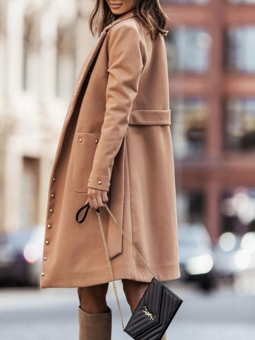 Beautifully Finished Coat in a Timeless Design