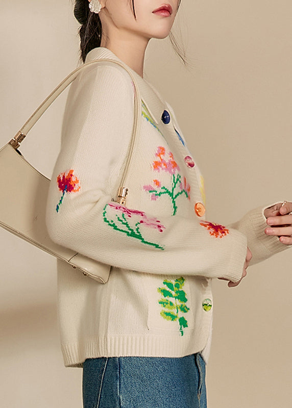 Beautifully Finished Cardigan in a Timeless Design