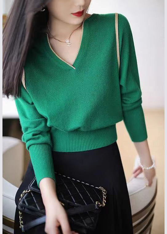 Beautifully Crafted Top in a Classic Style