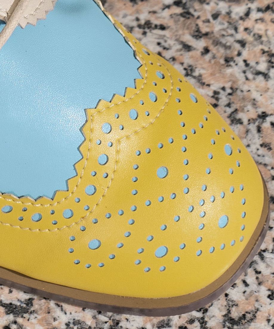 Graceful Orthopedic Sandals for Modern Look