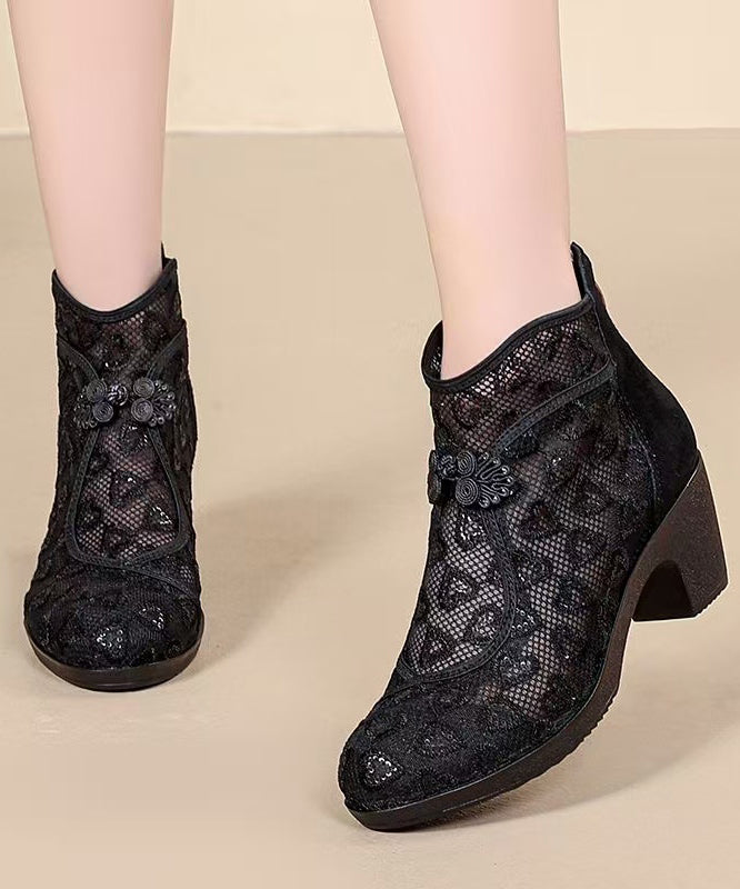 Graceful Orthopedic Boots for Modern Look