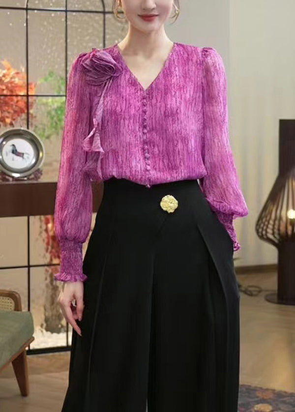 Classic Vintage Top with a Flattering Fit