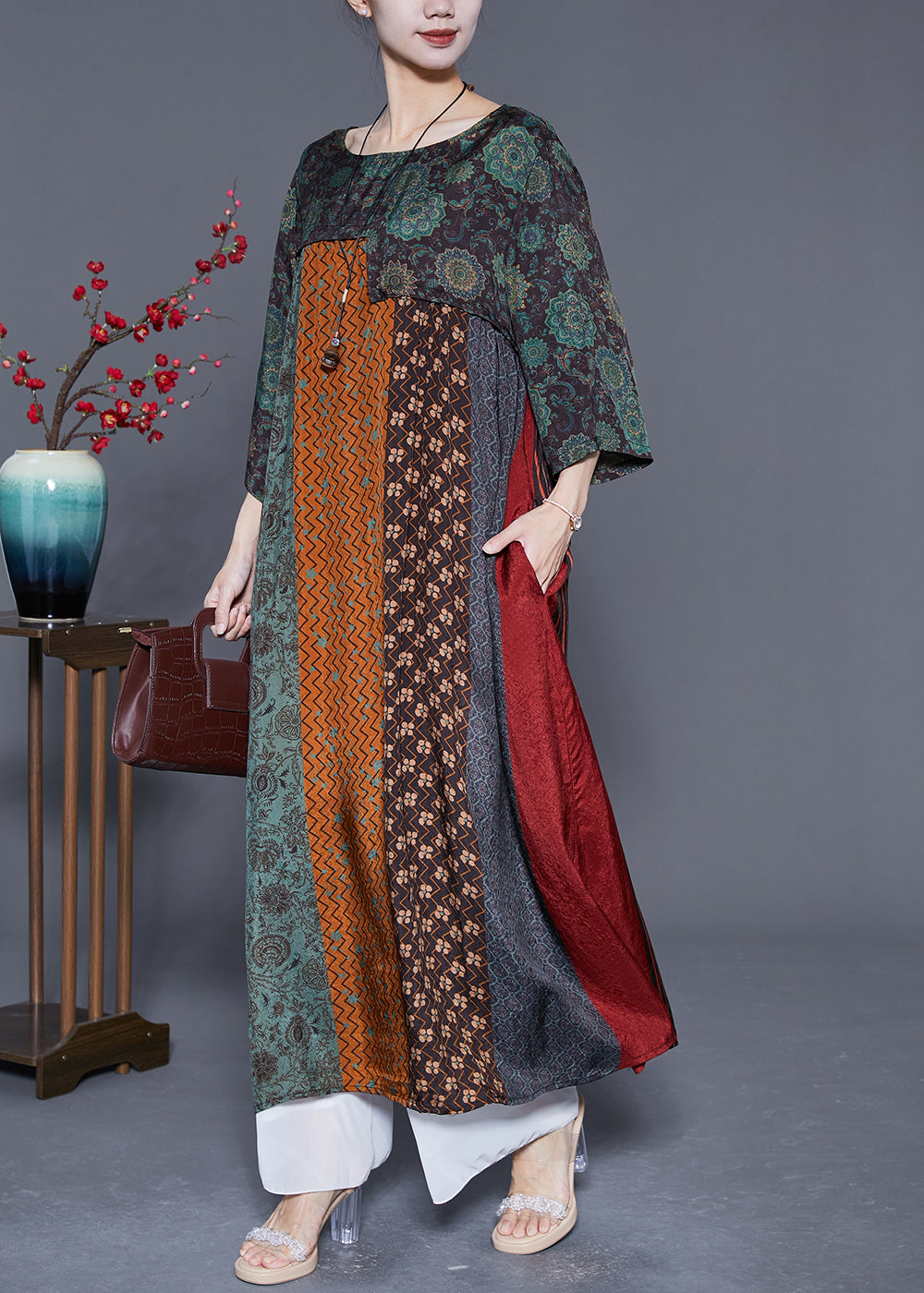 Classic Vintage & Enduringly Stylish Dress