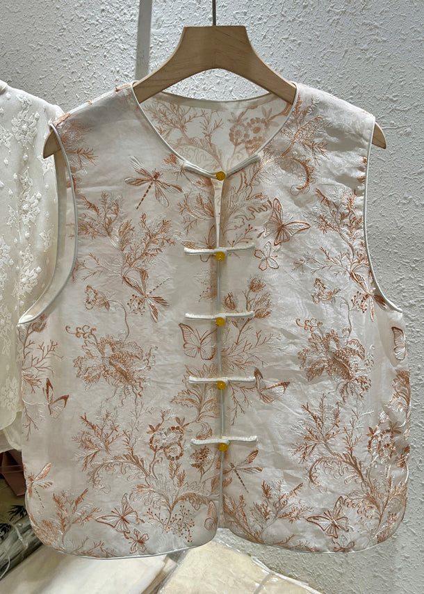 A Vintage Style Coat with Delicate Timeless Details