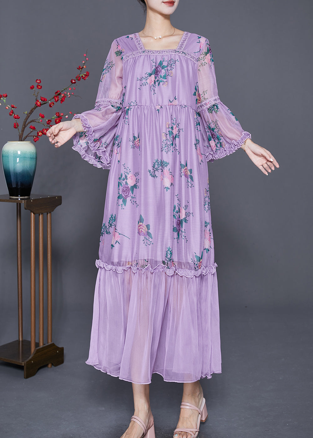 Classic Vintage & Enduringly Stylish Dress