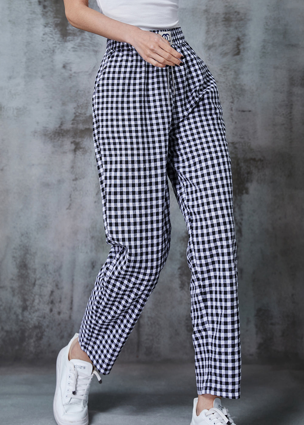 Gracefully Styled Pants for Any Occasion