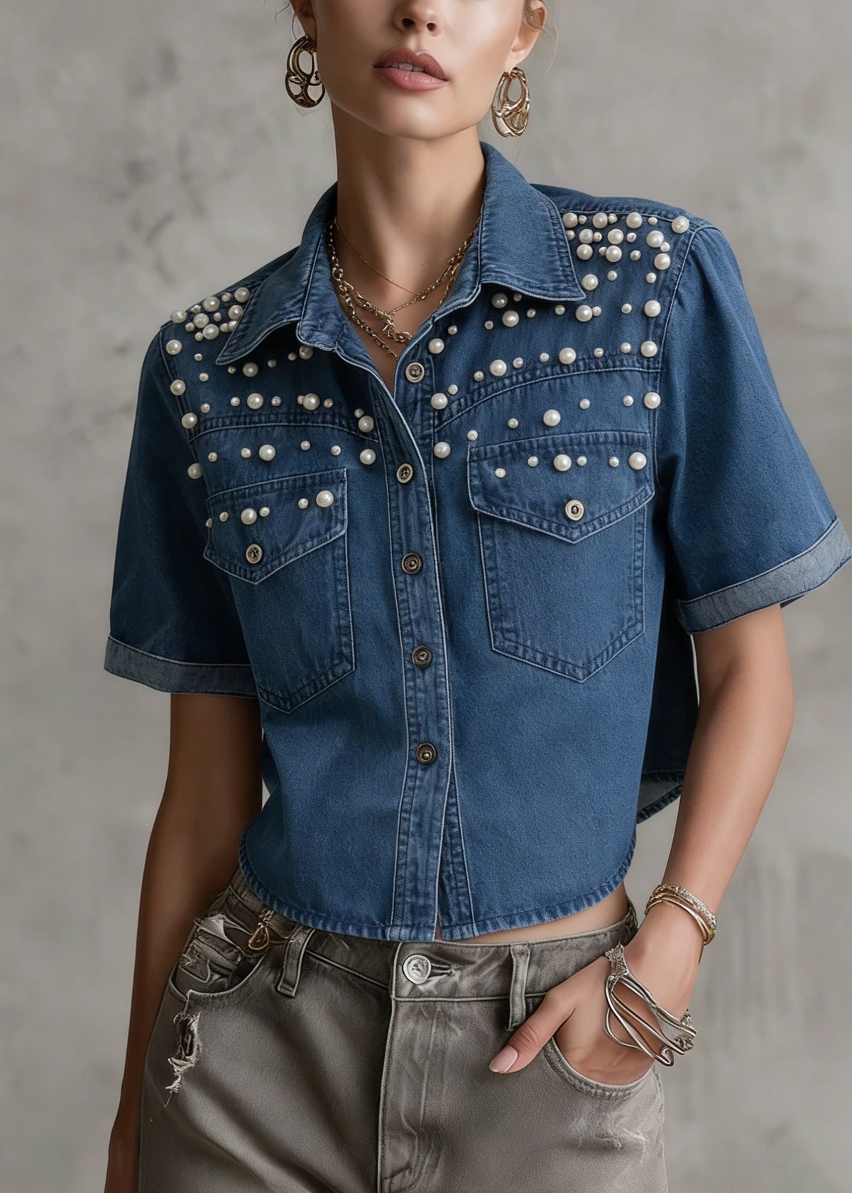 Sophisticated Shirt with a Clean Classic Look