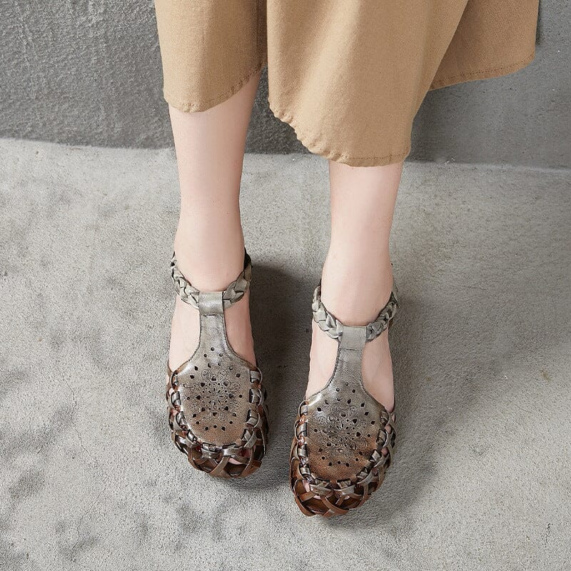 Chic Orthopedic Sandals with Unique Design