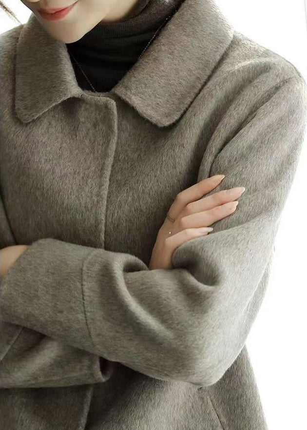 Elegantly Styled Coat for Everyday Wear