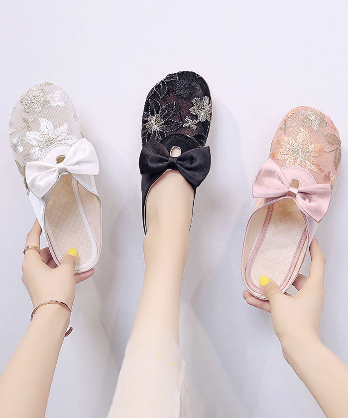 Graceful Orthopedic Sandals for Modern Look