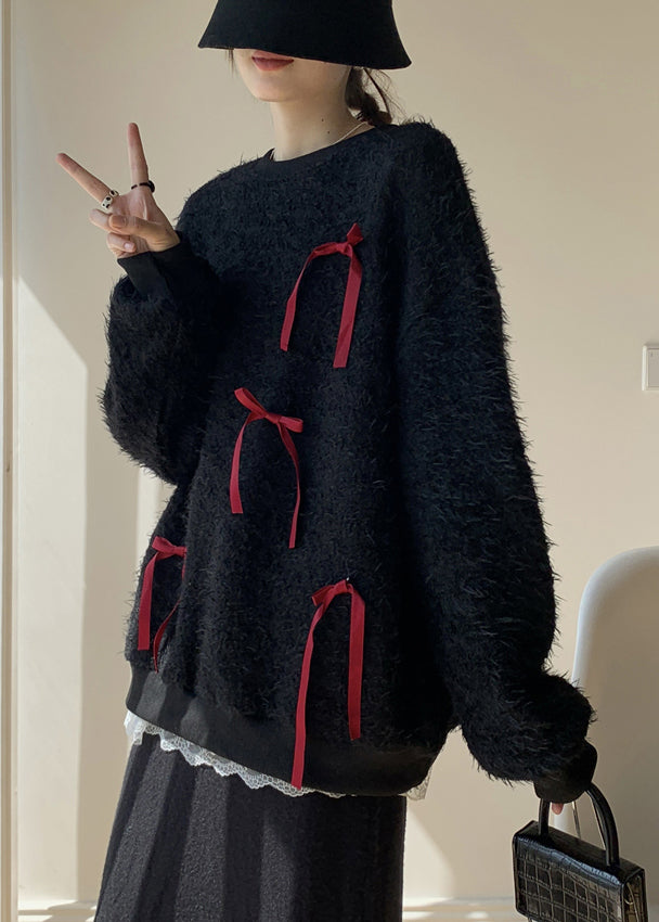 Classic Vintage Sweater with a Flattering Fit
