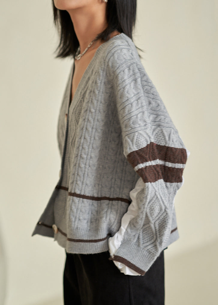 A Vintage Style Top with Delicate Timeless Details