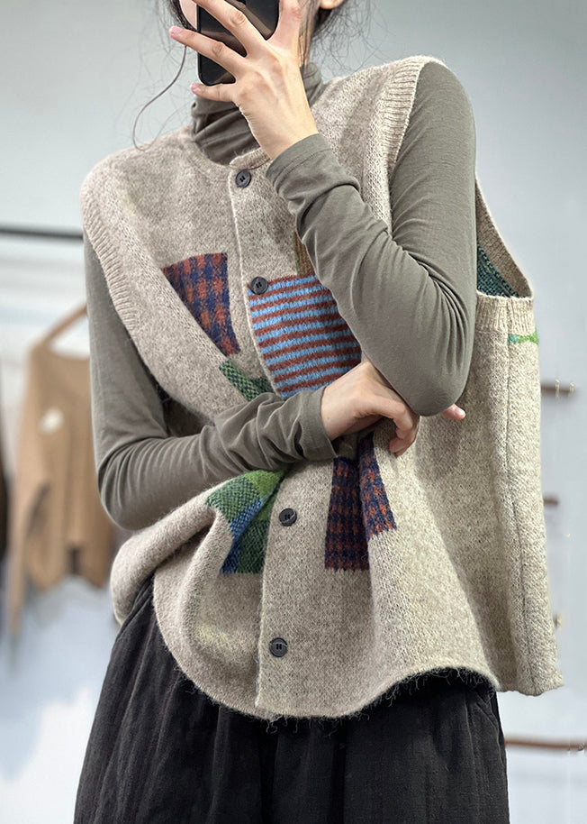 Beautifully Crafted Coat in a Classic Style