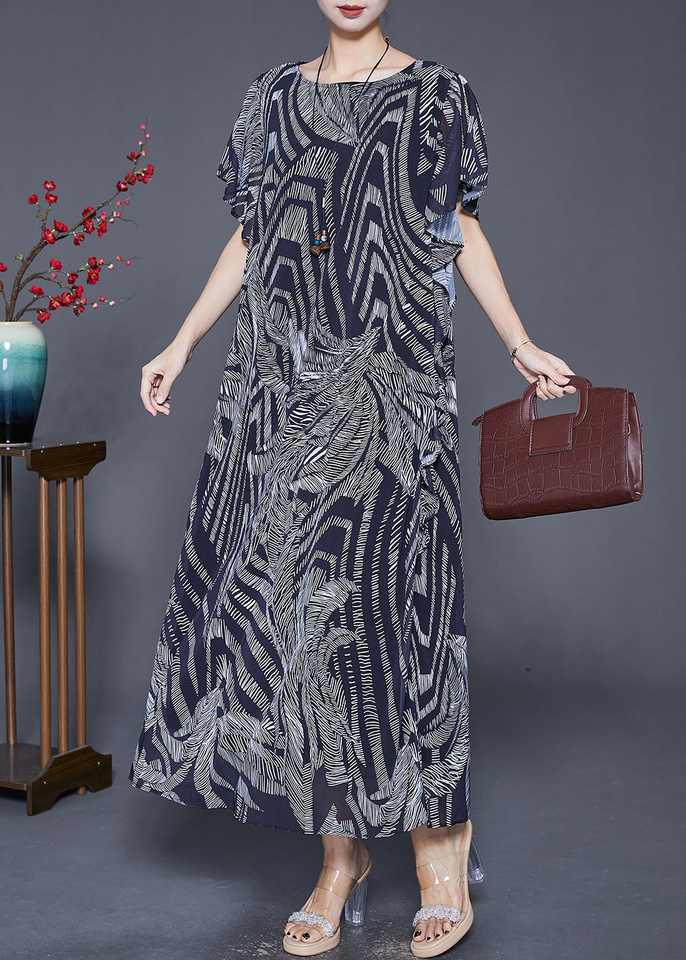 Polished Dress with an Effortless Classic Look