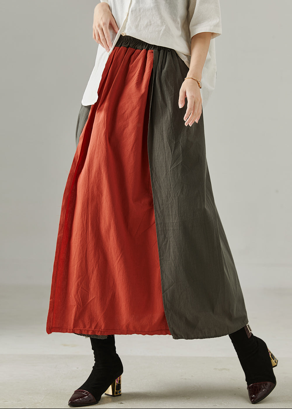 Sophisticated Garment with a Clean Classic Look
