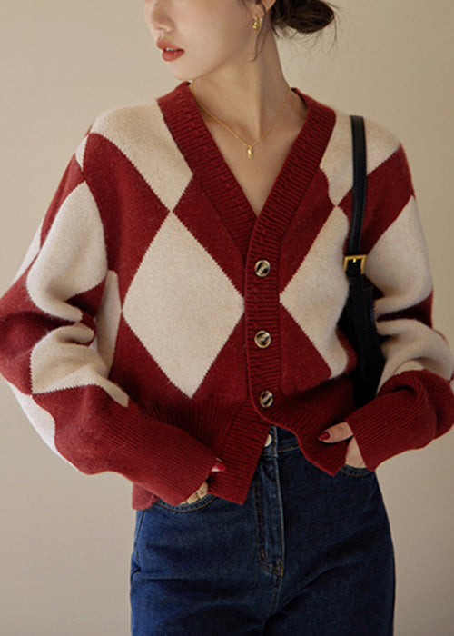 Beautifully Finished Sweater in a Timeless Design