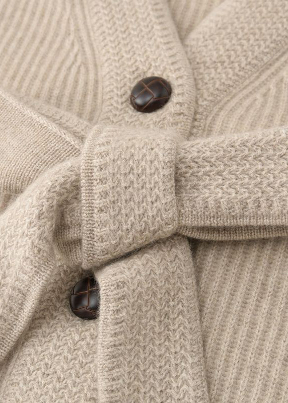 Sophisticated Coat with a Clean Classic Look