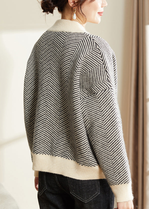 Polished Coat with an Effortless Classic Look