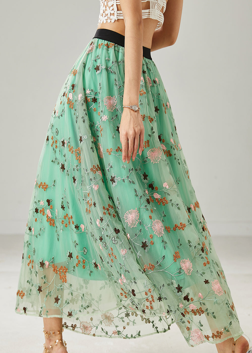 Gracefully Styled Garment for Any Occasion