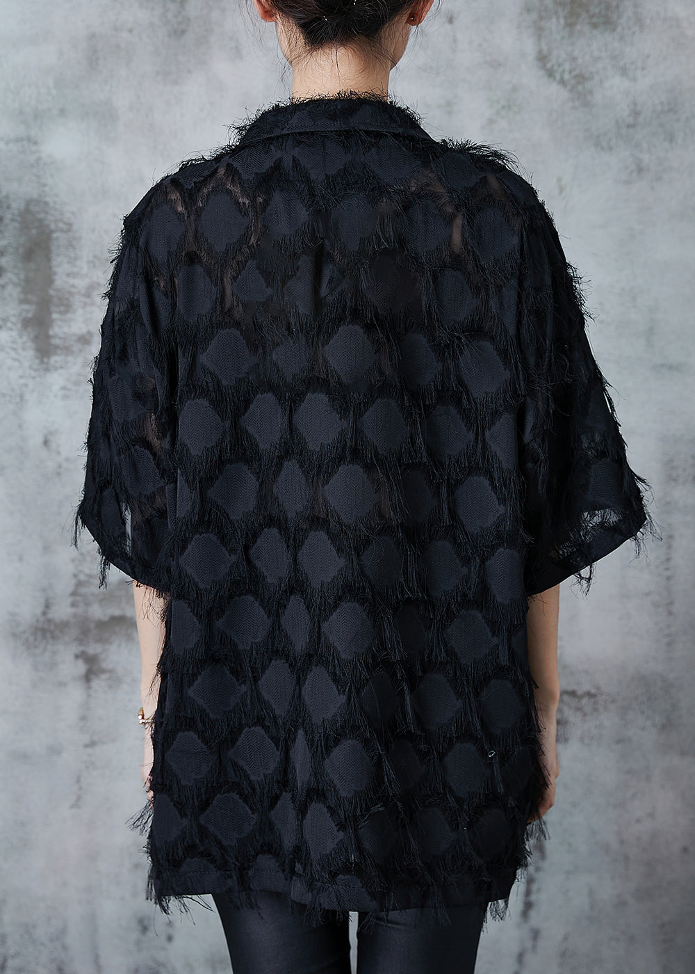 Well Tailored Shirt with a Graceful Silhouette