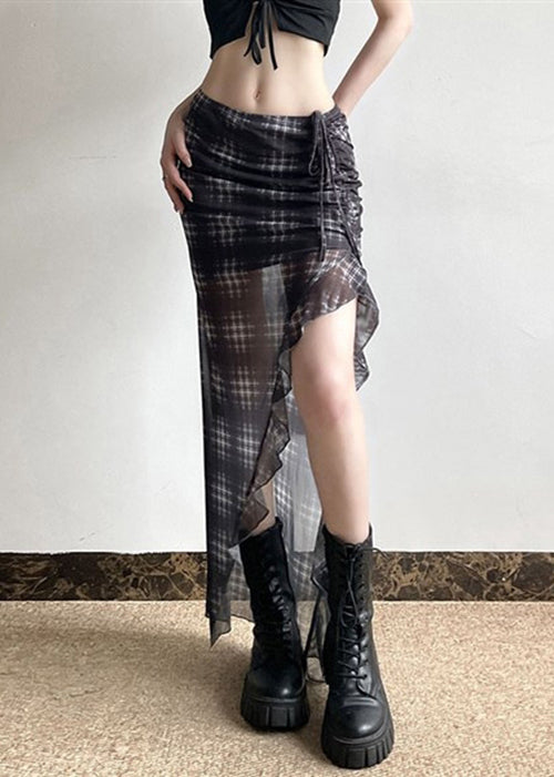 Well Tailored Garment with a Graceful Silhouette