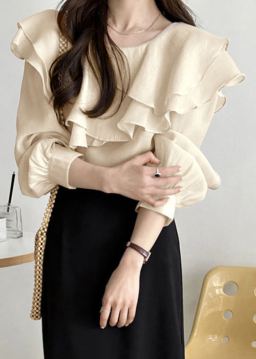 Effortlessly Elegant Blouse with a Timeless Design