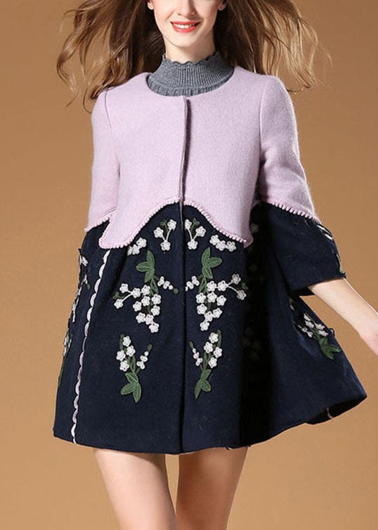 Well Tailored Coat with a Graceful Silhouette