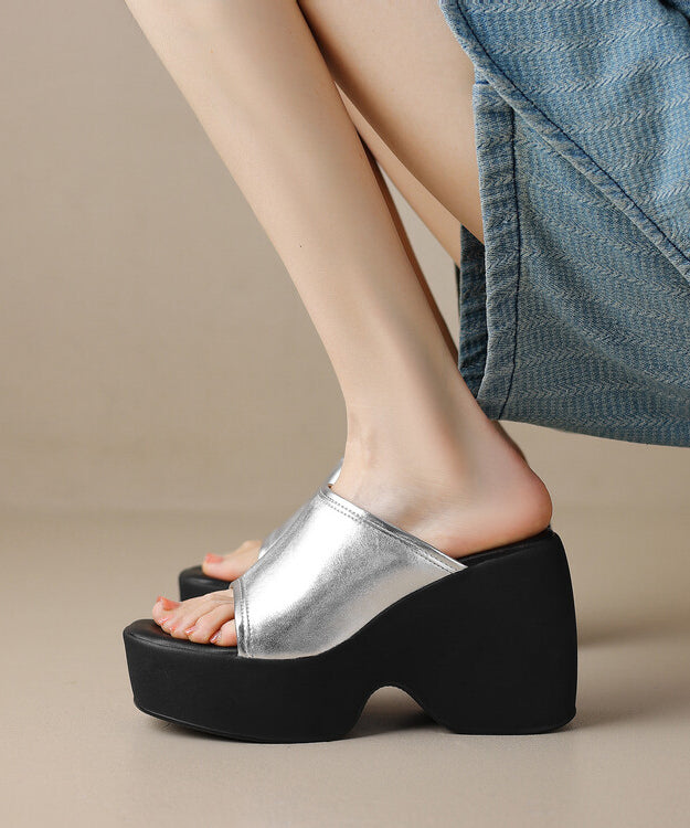 Graceful Orthopedic Sandals for Modern Look